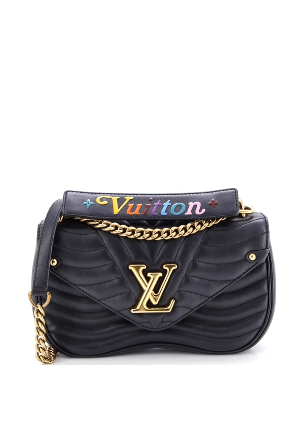 Pre-Owned New Wave Chain Bag Quilted Leather MM By Rebag
