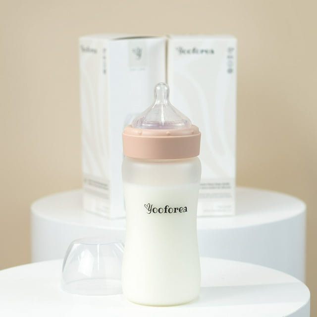 Yooforea Silicone Coated Glass Baby Bottle, 6M+ Fast Flow Nipple I Anti-Colic, Wide Neck, Stable Base I Medical-Grade Silicone Coating Shatter Protection, BPA BPS PVC Free (270 ML/9 OZ-Honey)
