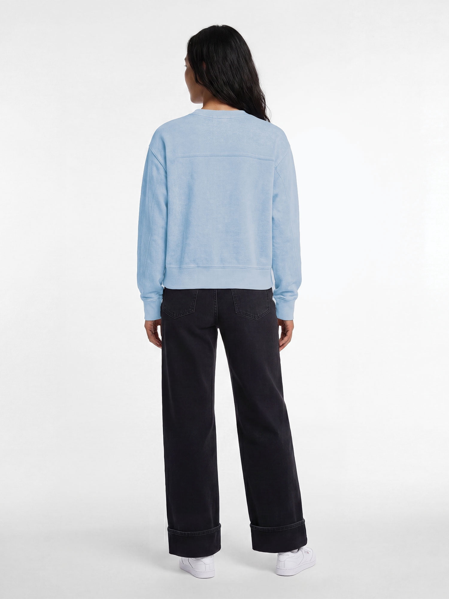 New York Knicks Reebok Womens Denim Wash Mock Neck Sweatshirt