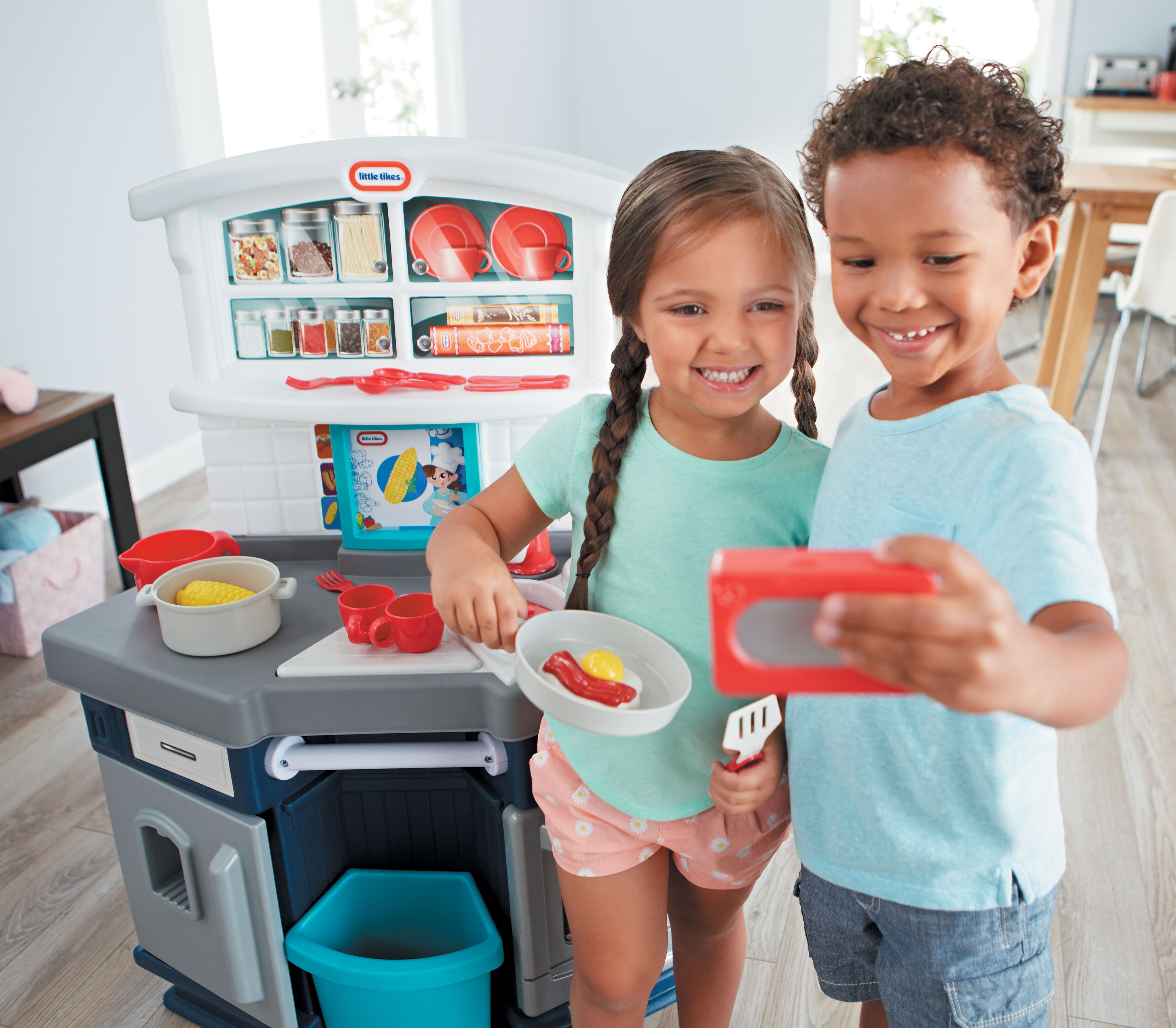 little tikes cook with me kitchen