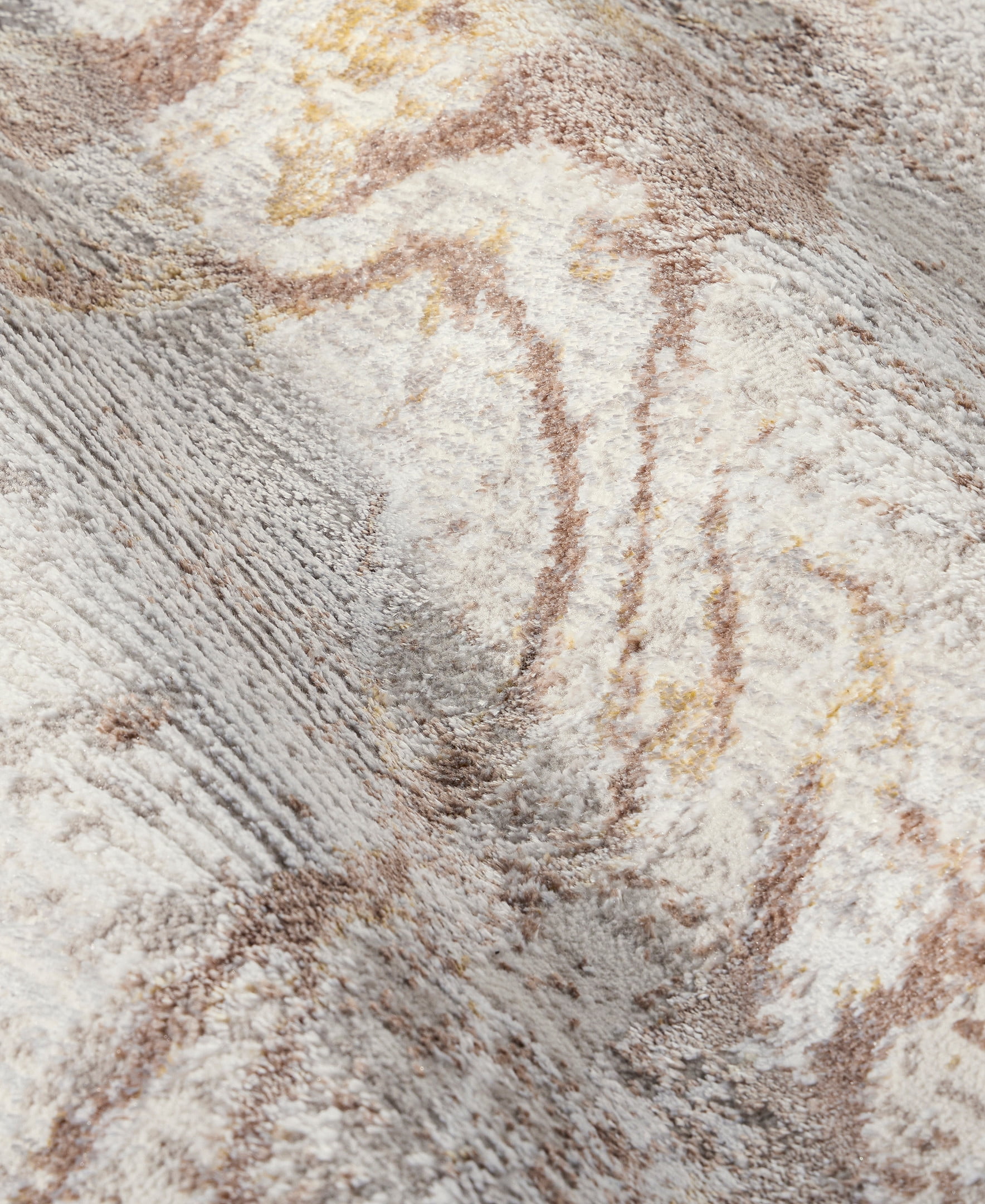 TOWN & COUNTRY LUXE Opaline Bold Marble Runner Area Rug with Glam Metallic Ribbed Texture Pile, Taupe, 1'9"x7'2"
