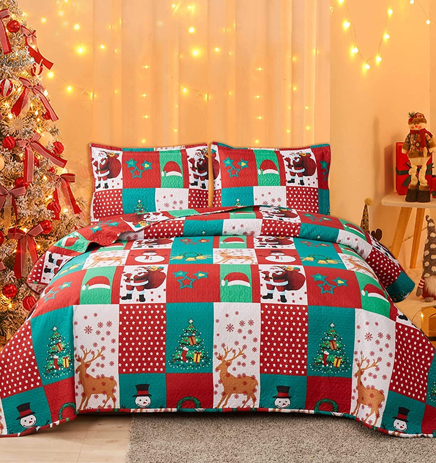 Smuge Reversible Christmas Santa Claus Bedding Set Green Red Plaid Twin Size Lightweight Snowflake Quilt Set Reindeer Bedspread Snowman Coverlet with 2 Pillow Shams