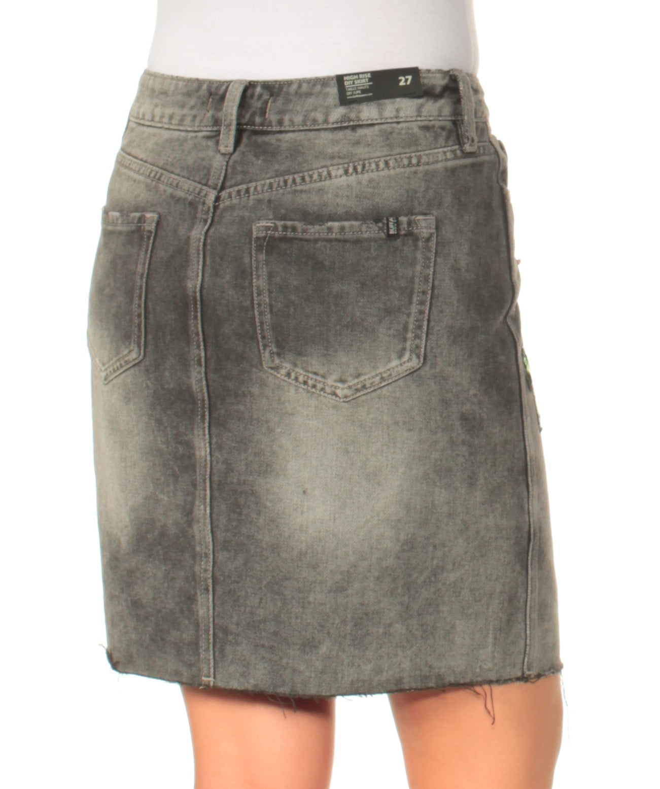 black shift skirt