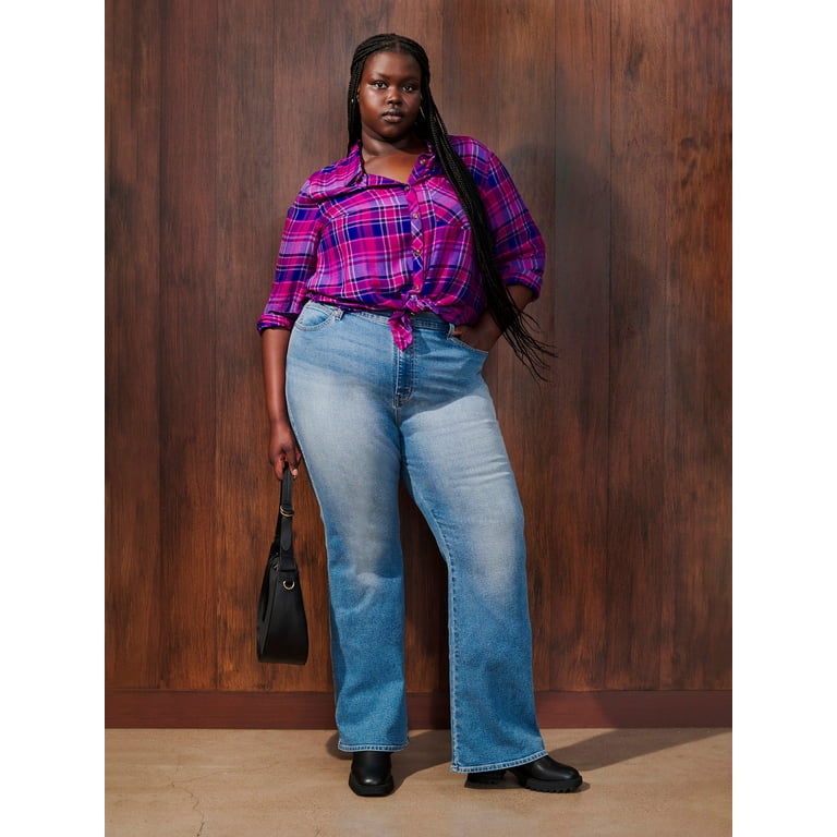 Terra & Sky Women's Plus Size Raw Edge Flare Jeans, 31” Inseam