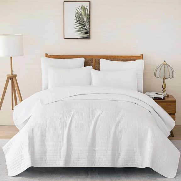 Roseek Bed spreads,King Size Waterproof Mattress Pad Protector, Breathable Quilted Mattress Cover Noiseless Waterproof Fitted Sheet Mattress Topper Upto 21" Deep Pocket, White