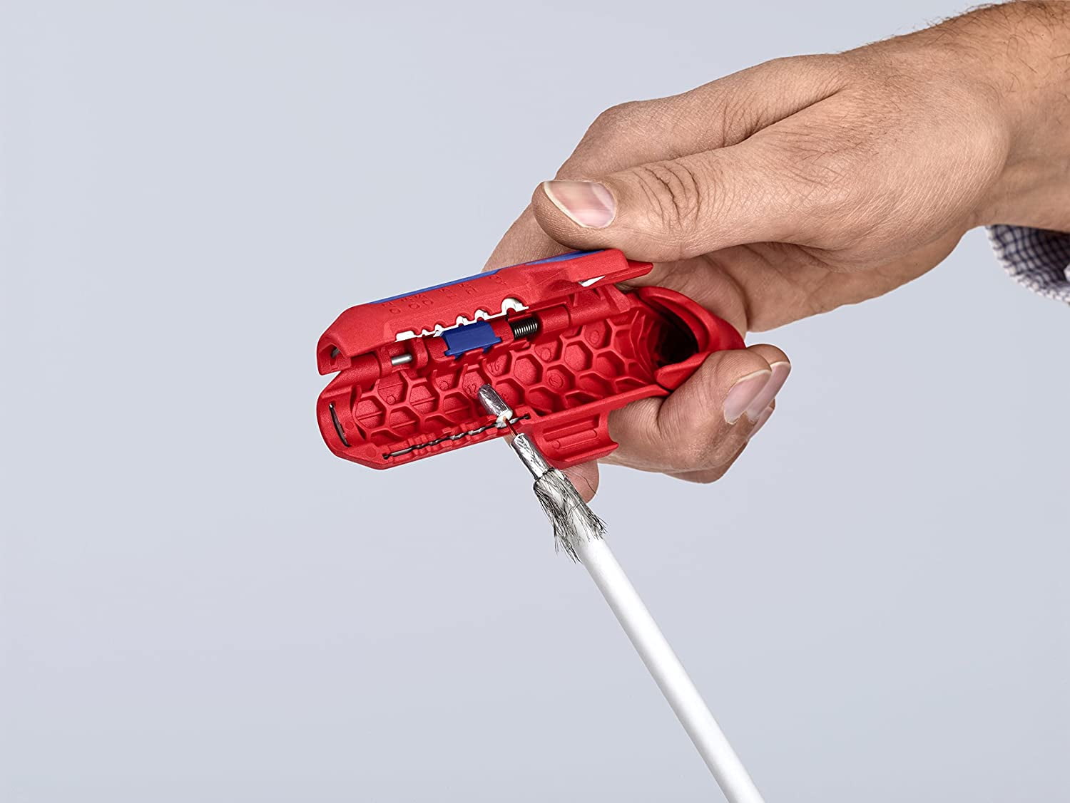 KNIPEX - SB Tools - Ergostrip, Metric Sizes, Right Handed Version (169501SB)