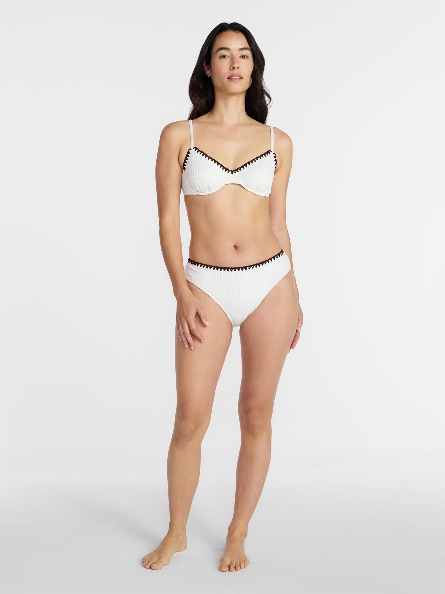 Time and Tru Women's and Women's Plus Demi Underwire Bikini Top with Contrast Trim, Sizes XS-3X