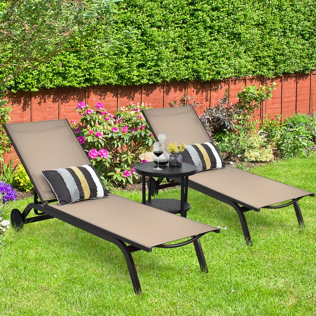 Gymax Ensemble de 2 Chaises Longues de Patio en Aluminium, Fauteuils Inclinables Réglables avec Roues, Brun