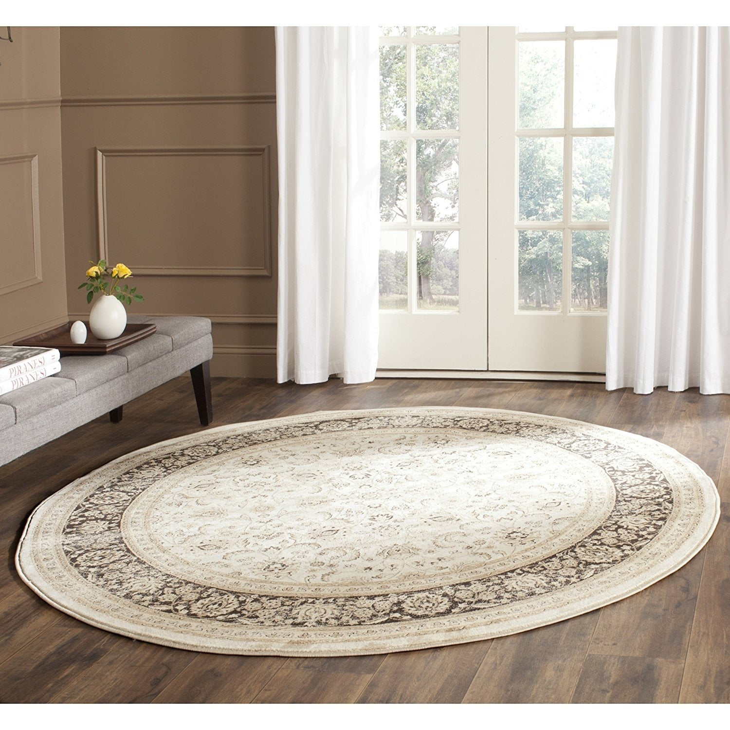 Safavieh Vintage Collection Vtg571a Transitional Oriental Ivory And Safavieh Vintage Collection Vtg571a Transitional Oriental Ivory And Light Blue Distressed Round Area Rug 6 7 Diameter Com