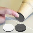 thumbnail image 3 of 50 piezas de Almohadillas para muebles Almohadillas para pies de silla protector de patas de silla tapete de fieltro de madera dura PENGJTMXG, 3 of 4