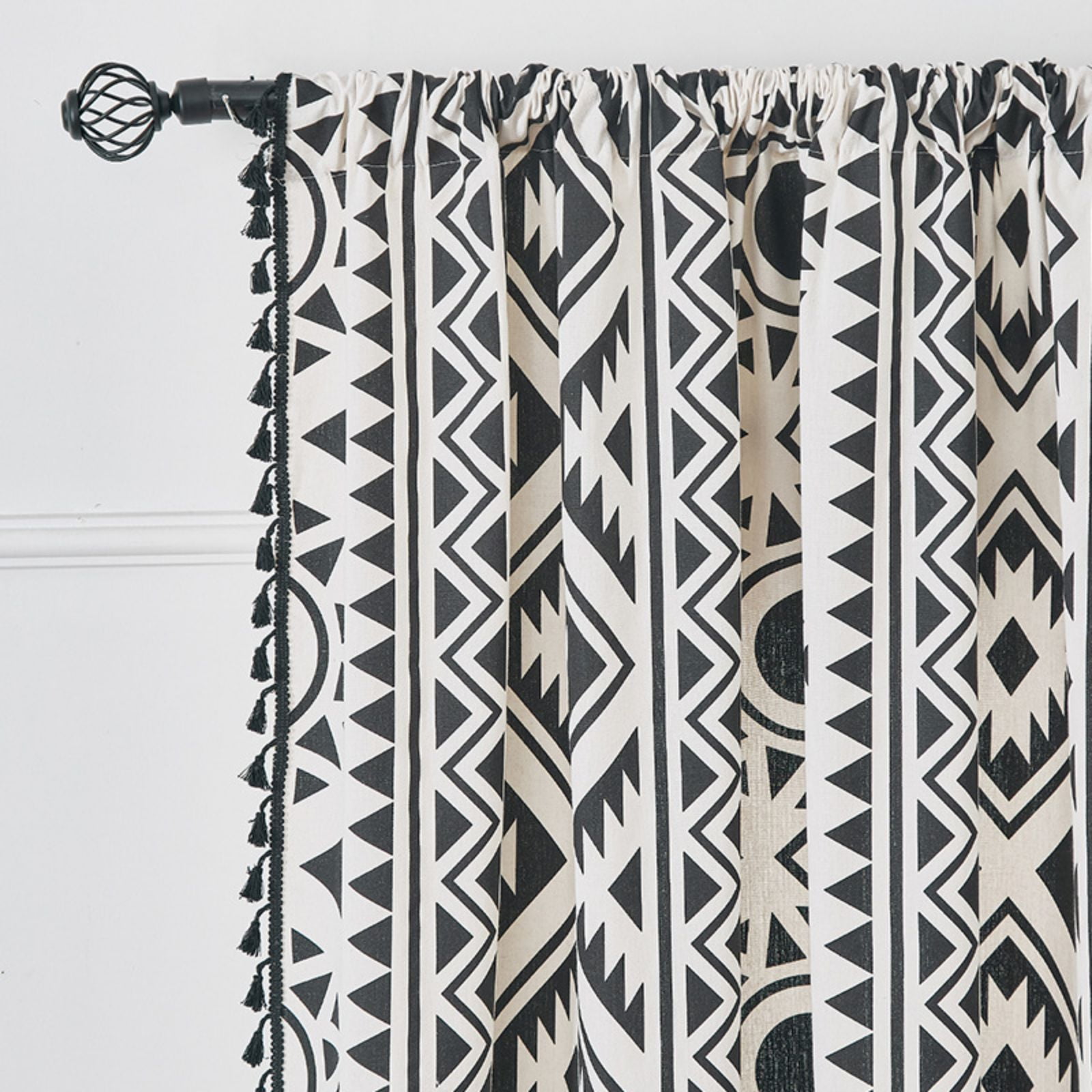 Black White Boho Farmhouse Curtains for Living Room 2 Panels, Linen Light Filtering Vintage Curtains Farmhouse Western Aztec Printed Rustic Rod Pocket Curtain Drapes with Tassels