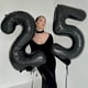 thumbnail image 2 of 2 globos de aluminio con números negros enormes de 40 pulgadas para decoración de fiestas de cumpleaños para adultos y niños de 10, 11, 12, 15, 20, 25, 30, 45, 50 y 60 años, 2 of 5