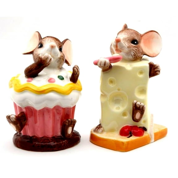 Mice with Cheese Salt & Pepper Shaker