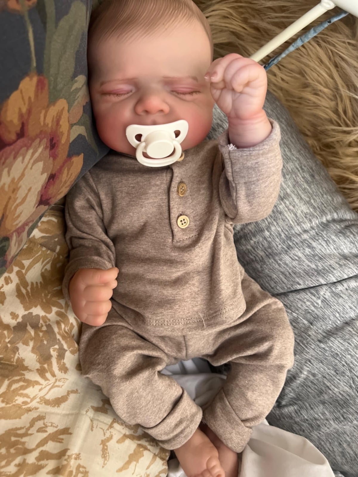 Realistic Reborn Baby Dolls - 18" Sleeping Boy Lifelike Newborn Real Life Baby Dolls, Vinyl Body with Feeding Toy Accessories for Kids Age 3+