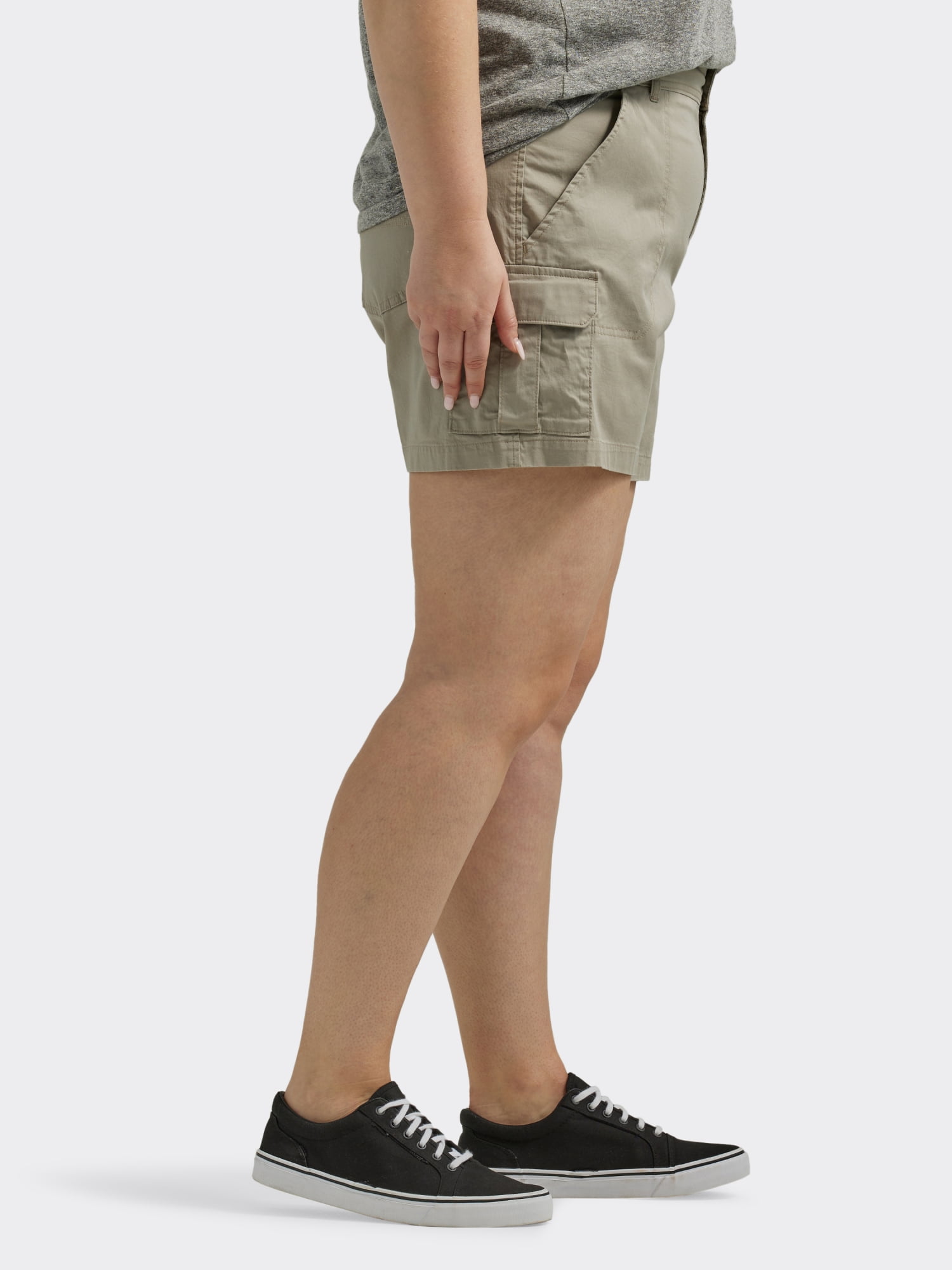 Lee® Women's Mid Rise Comfort Waist Cargo Short