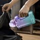 thumbnail image 5 of Botella Deportiva de Agua 1600ml Gran Capacidad Reutilizable | Vaso de Plástico con Pajilla | A Prueba de Fugas, Resistente al Calor | Para Gimnasio, Exterior, Estudiantes, Senderismo | Libre de BPA, 5 of 6