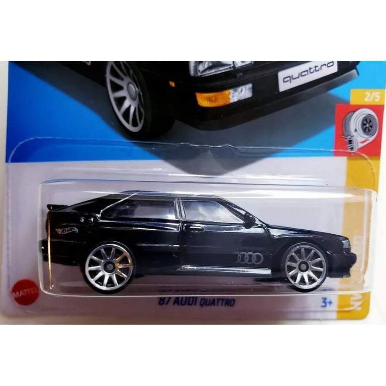 '87 AUDI QUATTRO 2台セット 2024 Hot Wheels '87 Audi Quattro *Wheel Error* Long Card And