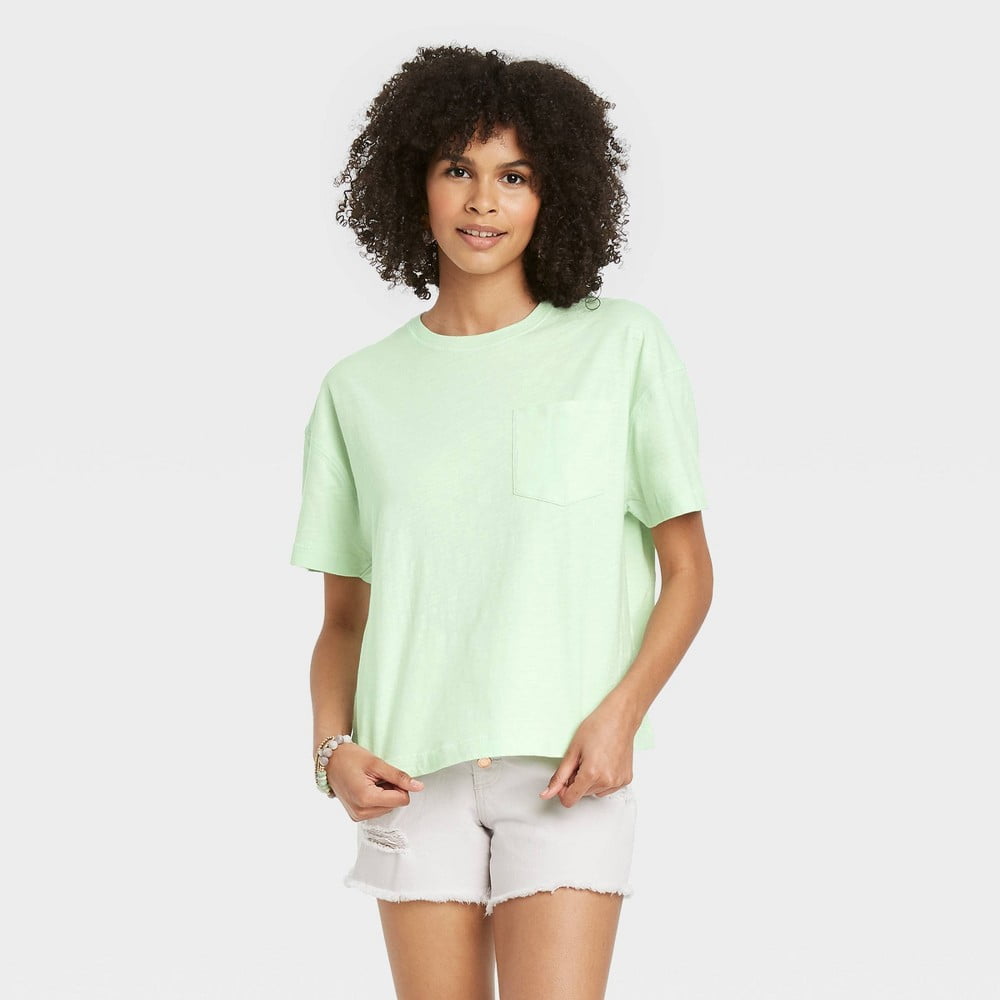 Women's Short Sleeve Boxy T-Shirt - Universal Thread Light Green S -  Walmart.com