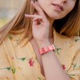 thumbnail image 4 of Correa Con Grabado Floral Compatible Con Apple Watch Band De 38 Mm, 40 Mm, 41 Mm, 42 Mm, 44 Mm, 45 Mm, 46 Mm, 49 Mm, Correa De Silicona Brillante Con Diseño De Flores Silvestres Para Iwatch Band Serie, 4 of 5