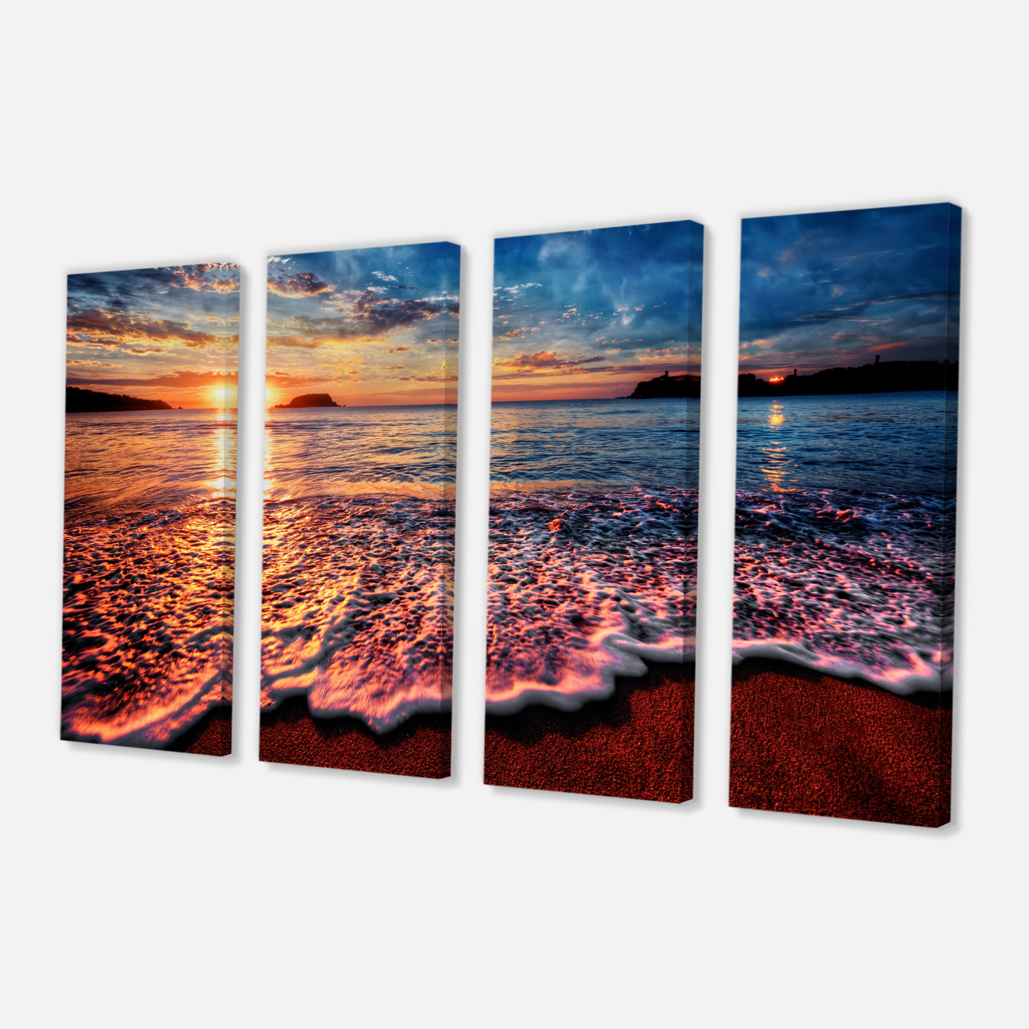 Designart 'Peaceful Evening Beach View ' Seascape Canvas Art Print