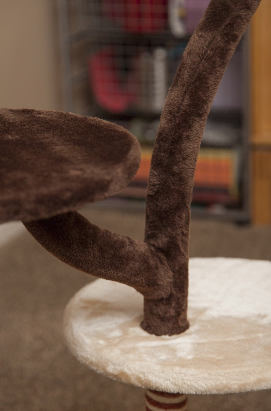 IRIS 4 Tier Plush & Wicker Cat Tree, Brown