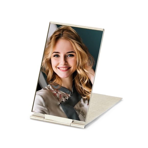 MIRRORNOVA Espejo plegable portátil, espejo de mesa de maquillaje duradero ultradelgado para viajes con carcasa de aluminio, tamaño mini dorado de 4,7 pulgadas