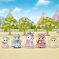 thumbnail image 4 of Calico Critters Royal Princess Set, maison de poupée Playset avec 5 figurines à collectionner et accessoires, 4 of 5