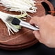 thumbnail image 5 of Juego de cuchillos trituradores de verduras de acero inoxidable de 6 hojas con cubierta protectora - Picado rápido para cebollas verdes, hierbas - Herramienta de cocina multifunción de 17,8 cm para, 5 of 7