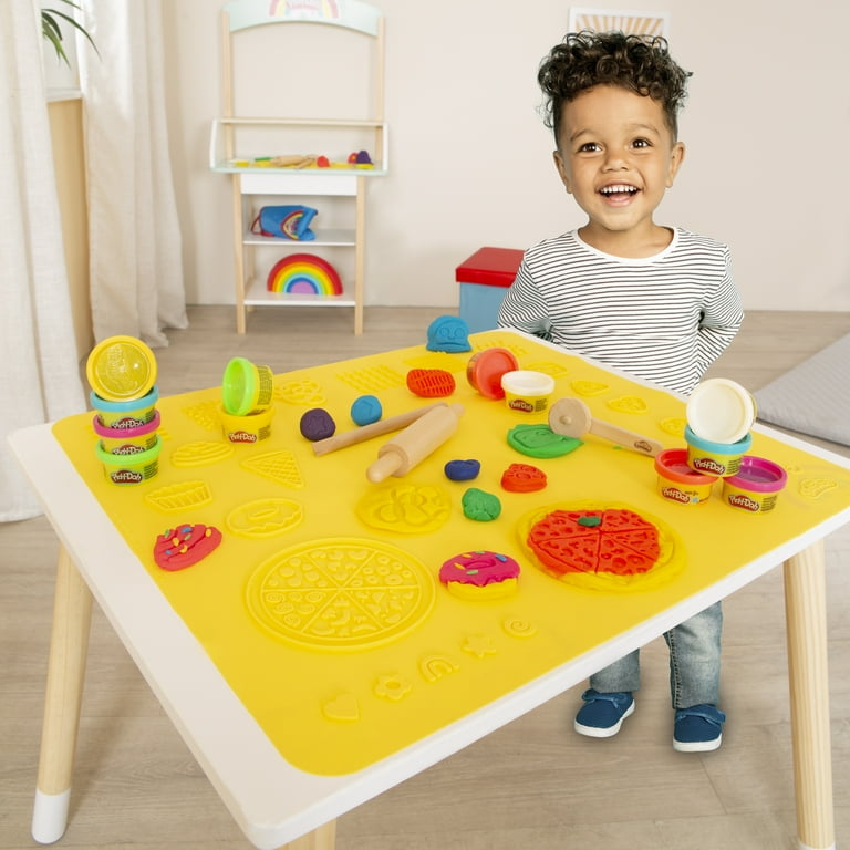 Play-Doh: Creative Seating Group Set - Wooden Crafting Table