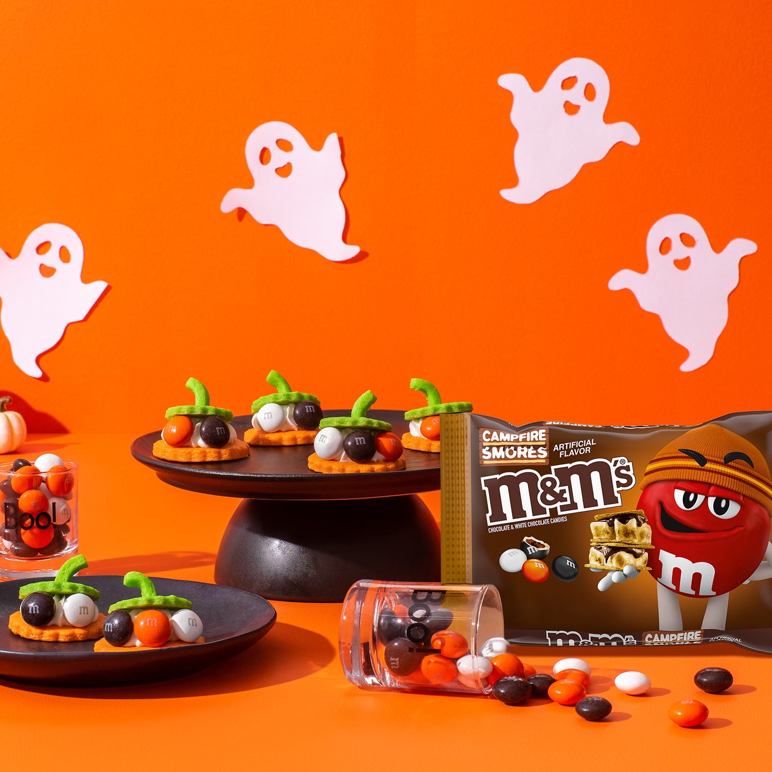 M&M's Campfire Smores White and Milk Chocolate Halloween Candy - 7.44 oz