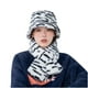 thumbnail image 1 of Sombrero de pescador a la moda para mujer, conjunto de bufanda, patrón de letras, sombrero cálido, babero Fridja nalpqowj2880, 1 of 3