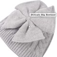 thumbnail image 3 of Gorro de invierno con lazo para bebé, gorro infantil gris para niña, gorros de punto con orejeras de 0 a 6 años, 3 of 5