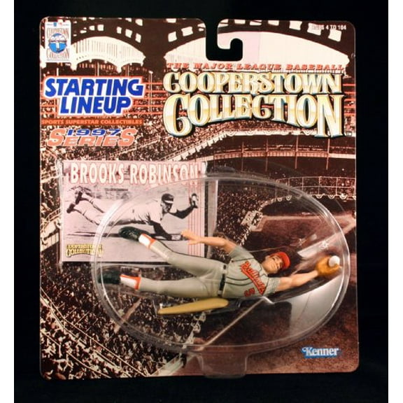 BROOKS ROBINSON / BALTIMORE ORIOLES 1997 MLB Cooperstown Collection Starting Lineup Action Figure & Exclusive Trading Card