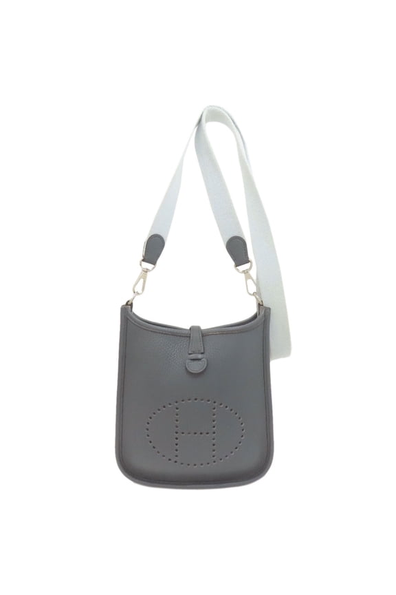 Pre-Owned Hermes Evelyne TPM Shoulder Bag with Silver Hardware, Taurillon Leather, Women's