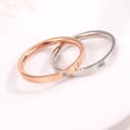 thumbnail image 2 of Anillo de un solo diamante de grano fino Anillo de pareja de micro diamantes de oro rosa Anillo de acero de titanio para mujer Estilo vanguardista, 2 of 6