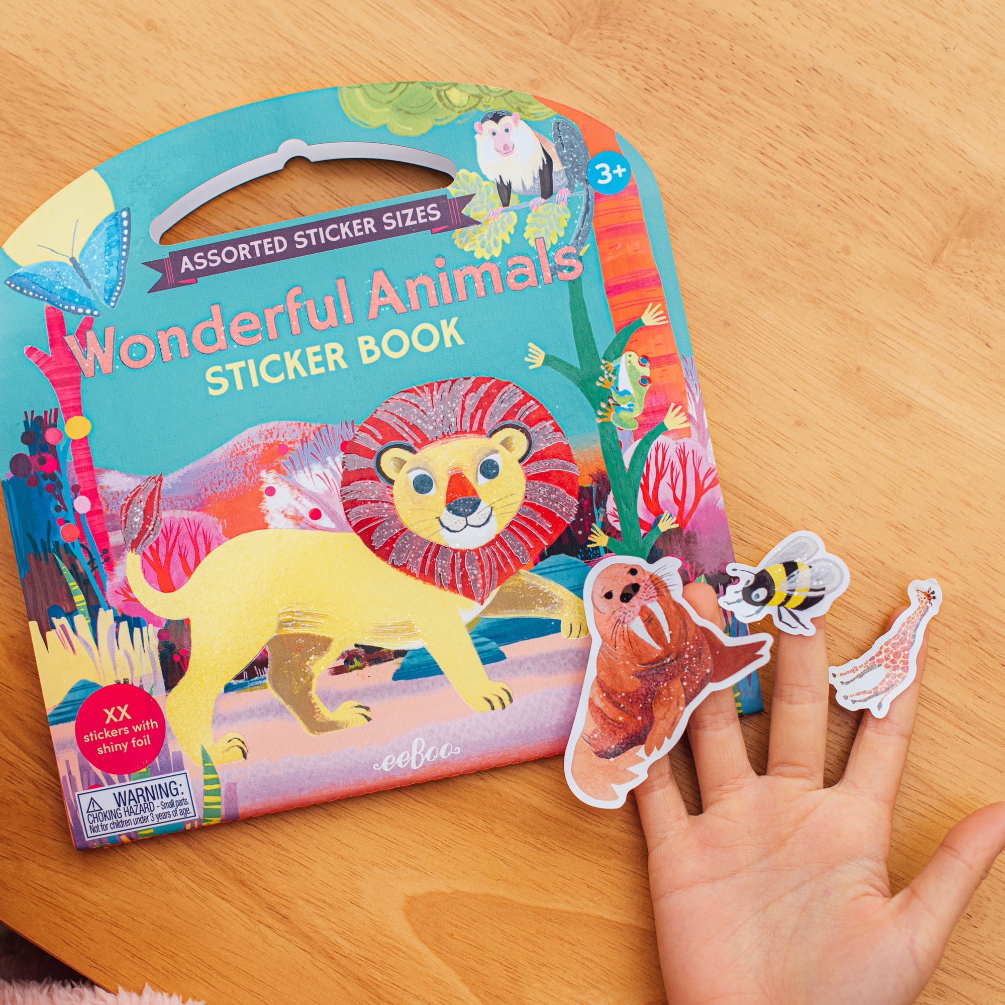 eeBoo: Wonderful Animals Shiny Sticker Book - 200+ Sparkling Stickers in 3 Sizes, Little-Big-Very Big, Carry Handle, Rainbow Foil, Kids Ages 3+