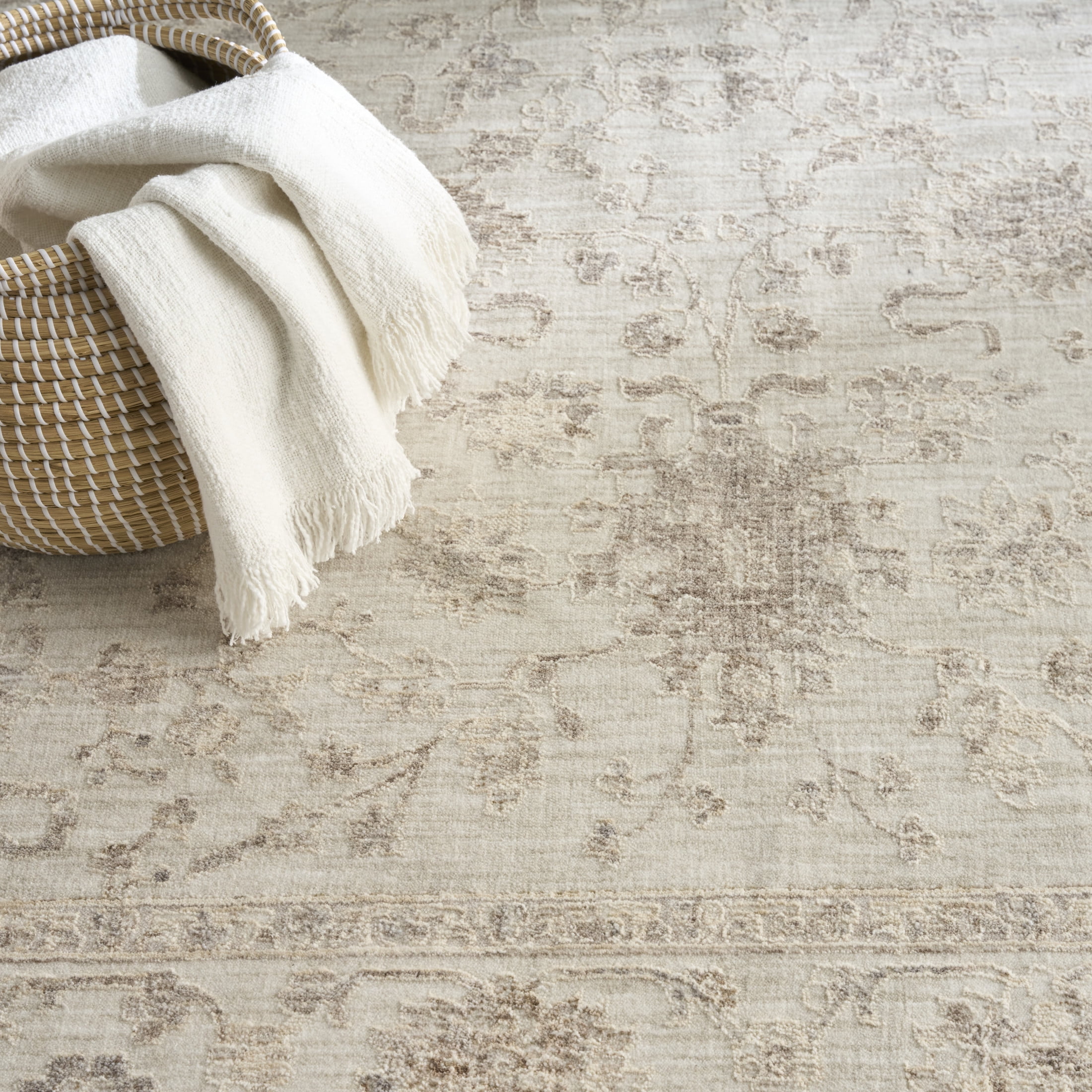 Nourison Outlines 9' x 12' Ivory Vintage Indoor Rug
