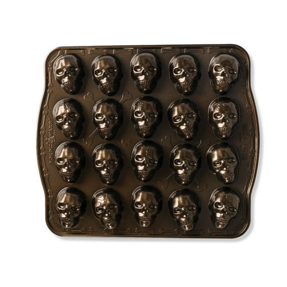Nordic Ware Skull Bites Cakelet Pan