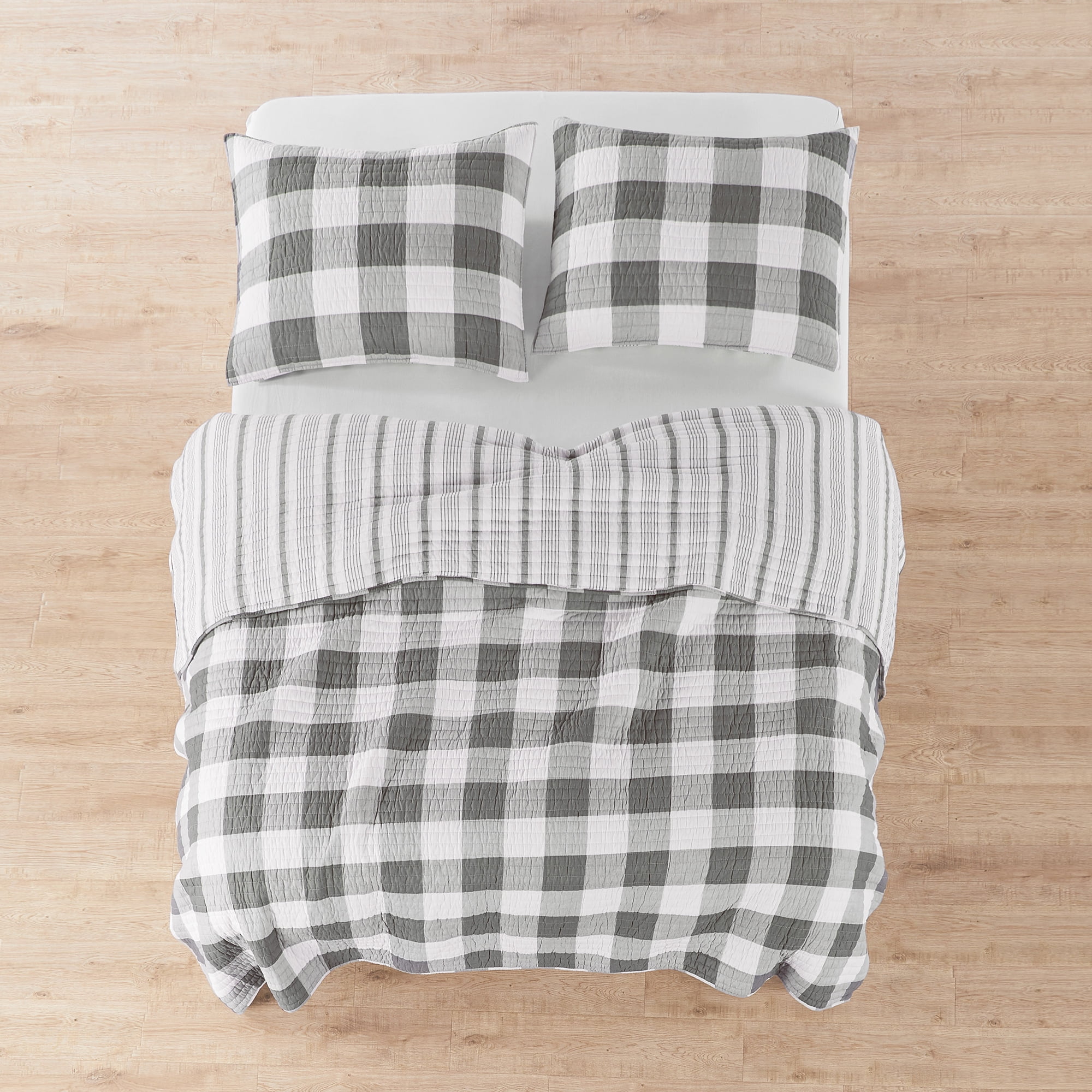 Levtex Home - Camden Grey Quilt Set -King/Cal King Quilt + Two King Pillow Shams - Buffalo Check in Grey and Cream - Quilt Size (106 x 92 in.) and Pillow Sham Size (36 x 20 in. )