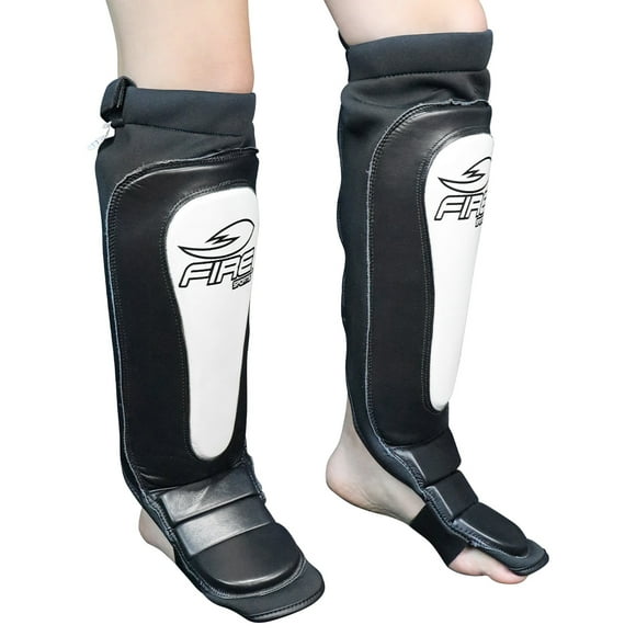 Par de Espinilleras de Piel Tipo Calceta MMA Fire Sports, Kick Boxing, Muay Thai, Negro