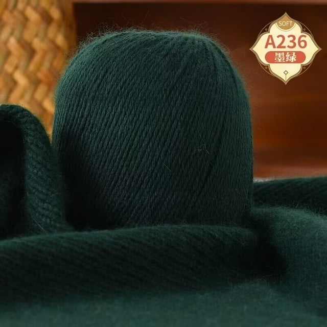 Nvzi 1 rollo de lana para tejer (6 hebras), verde oscuro. Hilo de ganchillo de alta calidad para proyectos de manualidades, hilo de felpa suave, adecuado para tejer y hacer ganchillo, duradero.