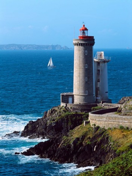 Lighthouse at the coast, Phare du Petit Minou, Goulet de Brest