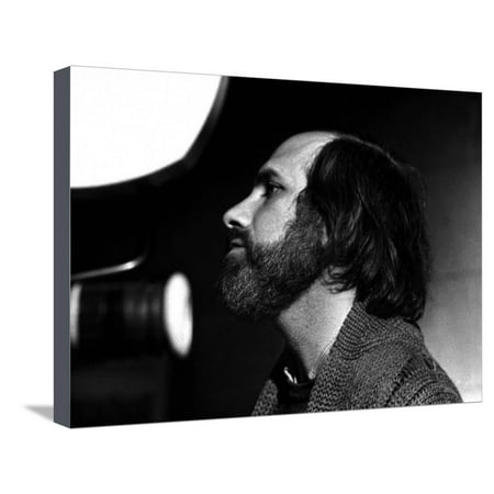 Photo Blog Brian by Palma sur le tournage du film Blow Out en, 1981 (b/w photo) Stretched Canvas Print Wall Art ()