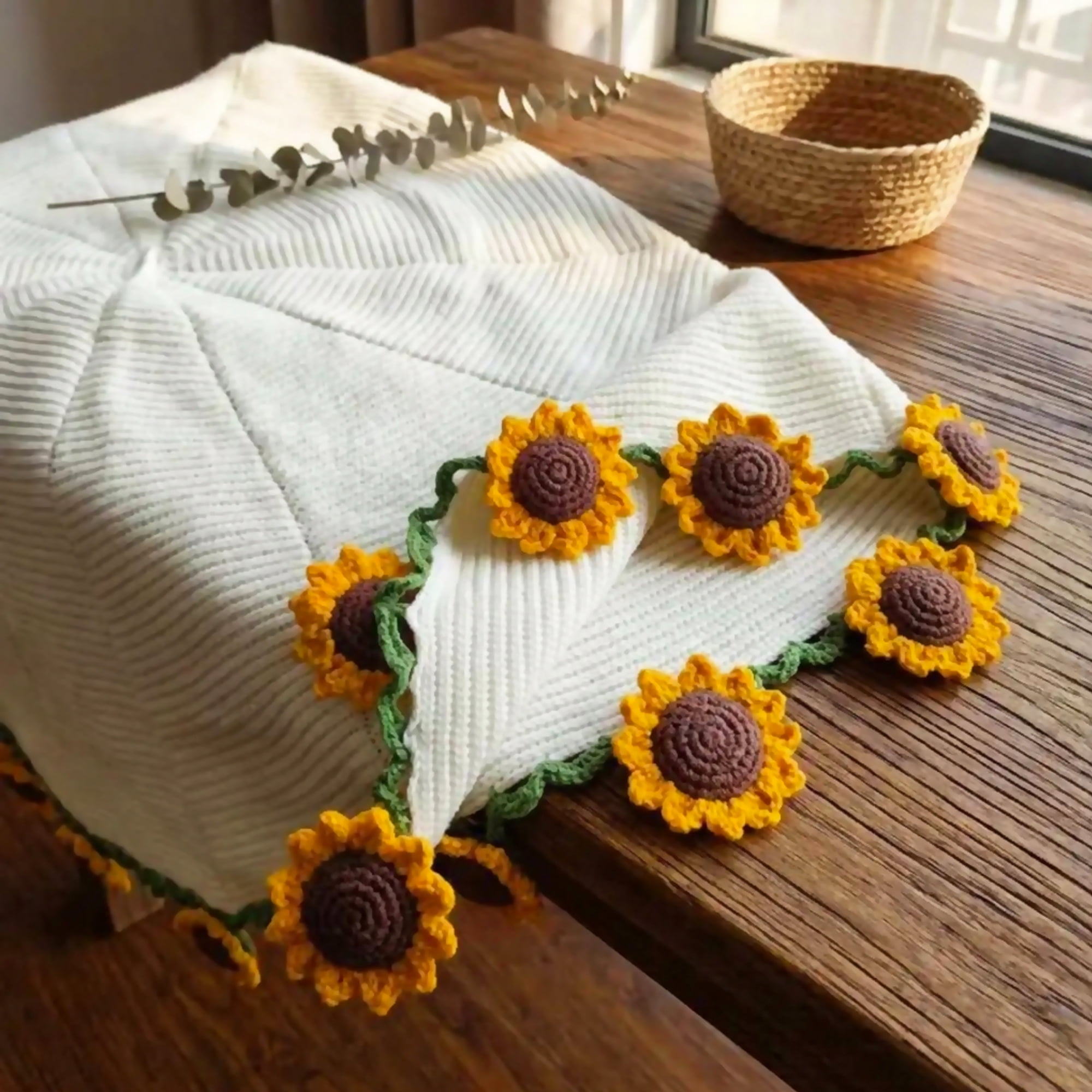 Hyindoor 38" Sunflower Flower Bouquet Blanket, Soft and Lightweight Knitted Throw Blankets Gifts for Birthday Wedding Mother's Day Valentine’s Day Christmas Home Decor