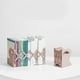 thumbnail image 5 of Organizador de escritorio ajustable para sujetalibros | Portalibros y estantería de plástico plegable, diseño expandible, almohadillas de silicona, almacenamiento resistente y que ahorra espacio, 5 of 6