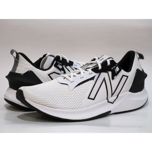 New Balance Men's FuelCell Propel RMX v2 Running Shoes White/Black, 13 D(M) US