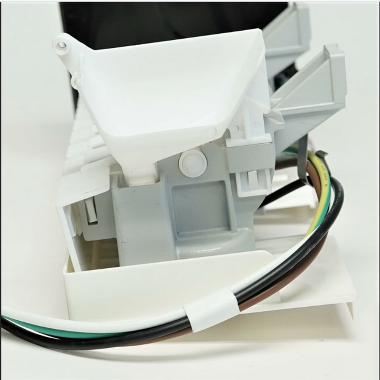 Refrigerator Ice Maker Assembly Replaces For Jenn-Air JFC2089WEP7 JFC2089WEP9 JFC2089WTB7 JFC2089WTB9 JFC2290REM02 JFC2290REM03 JFC2290REP02 JFC2290RTB02 JFC2290RTB03 JFC2290VEM6 JFC2290VEM7