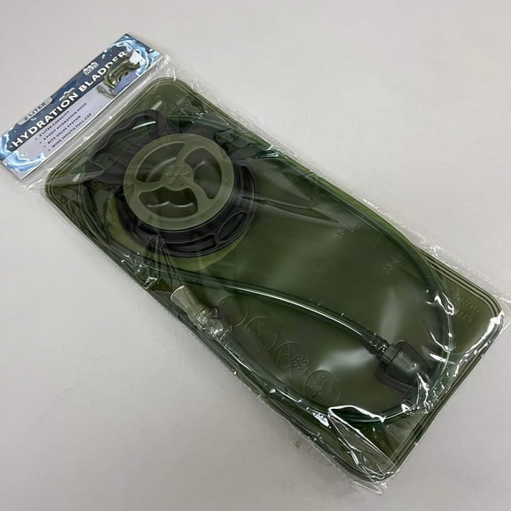 WORLD FAMOUS SPORTS Hydration Bladder 2 Liter 3.6"x7"x1" Forest Green XHB-BDR