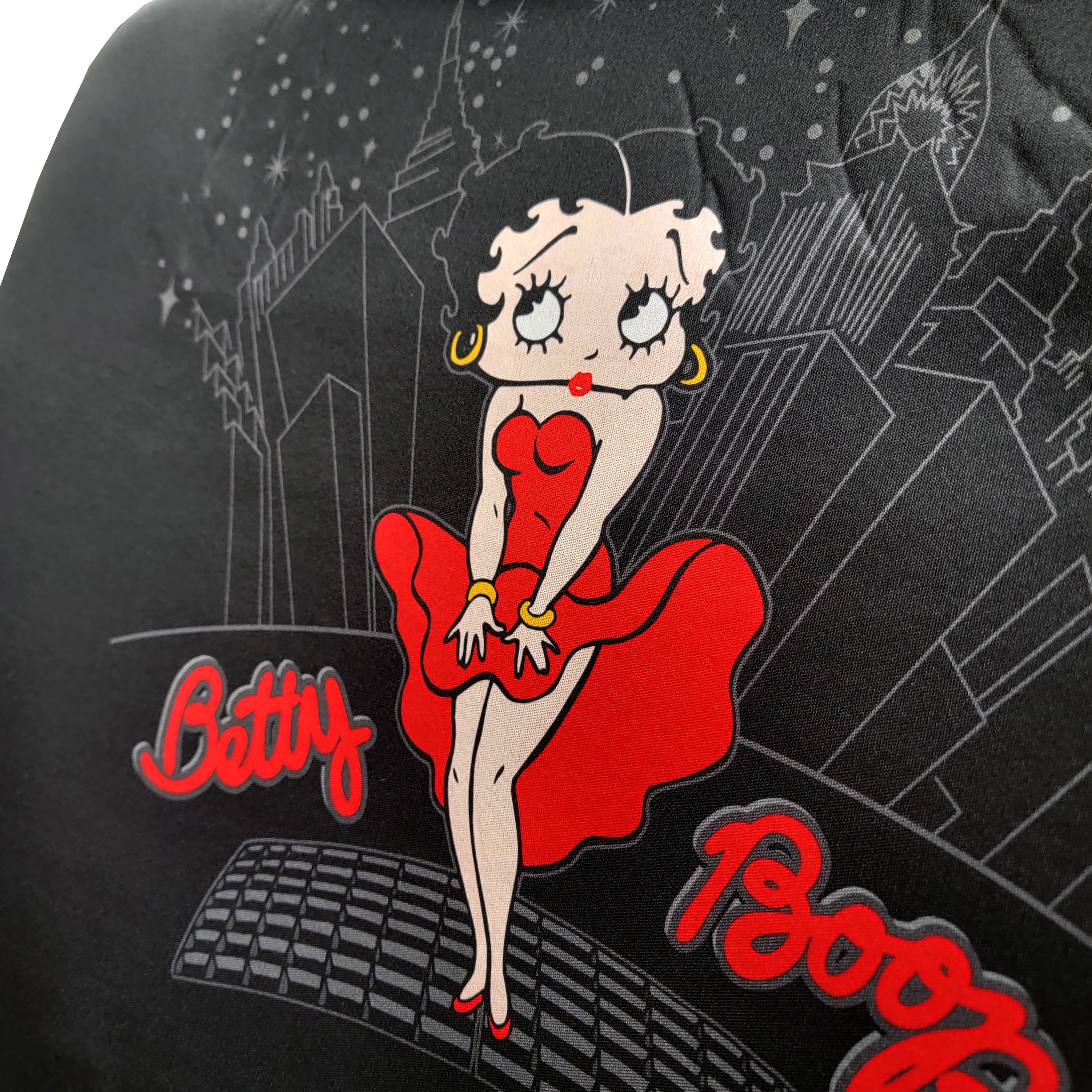 Plasticolor Betty Boop Skyline Car Accessories Set - Seat Cover, Mats, Wheel Cover, Sunshade Set