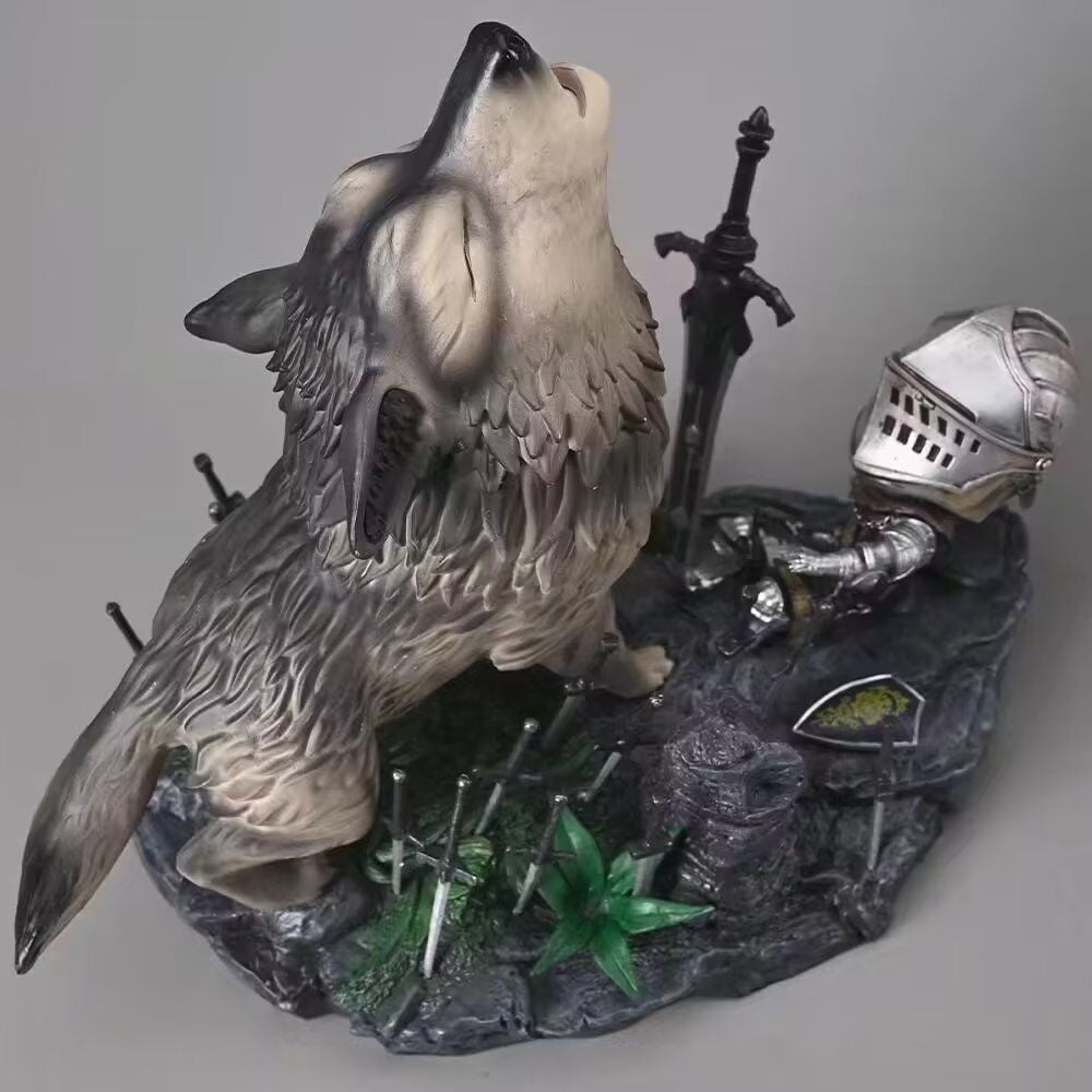 Dark Souls Sif the Wolf Deluxe Edition with Minifigures, Game Accessories, and Anime Figures